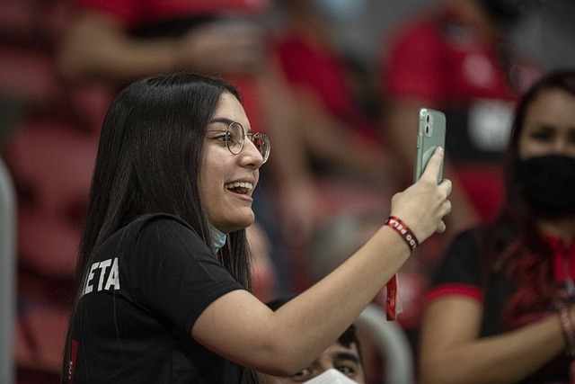 热议女足0-8英格兰：换帅至今到底练了啥；选材是否该大型化